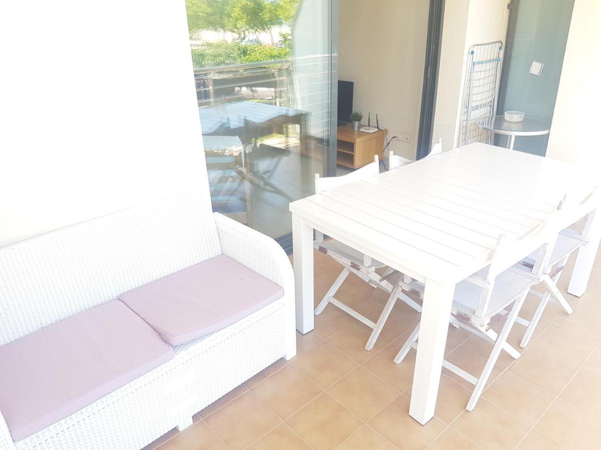 Beautiful Apartment 75M2 With View At The Beach, Pool, Parking Rosas Exterior foto