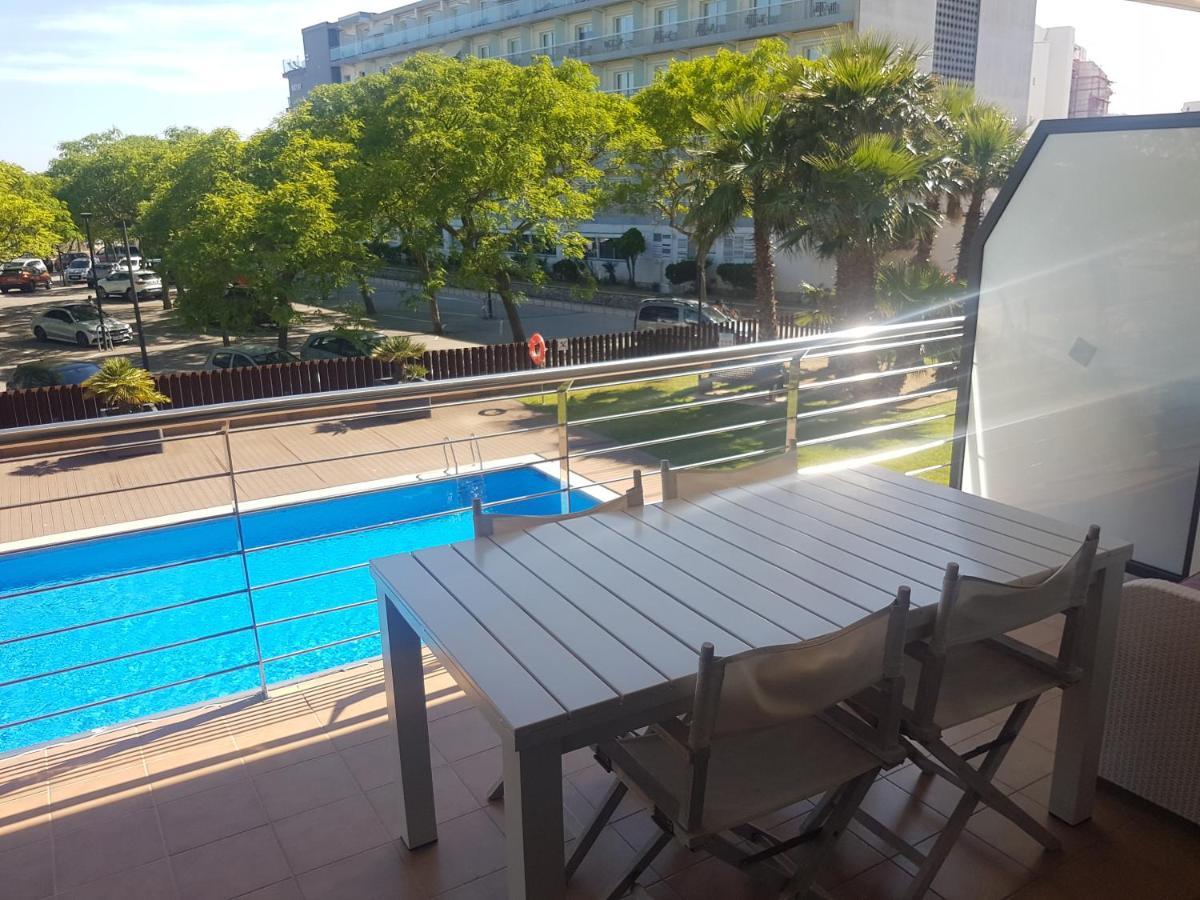 Beautiful Apartment 75M2 With View At The Beach, Pool, Parking Rosas Exterior foto